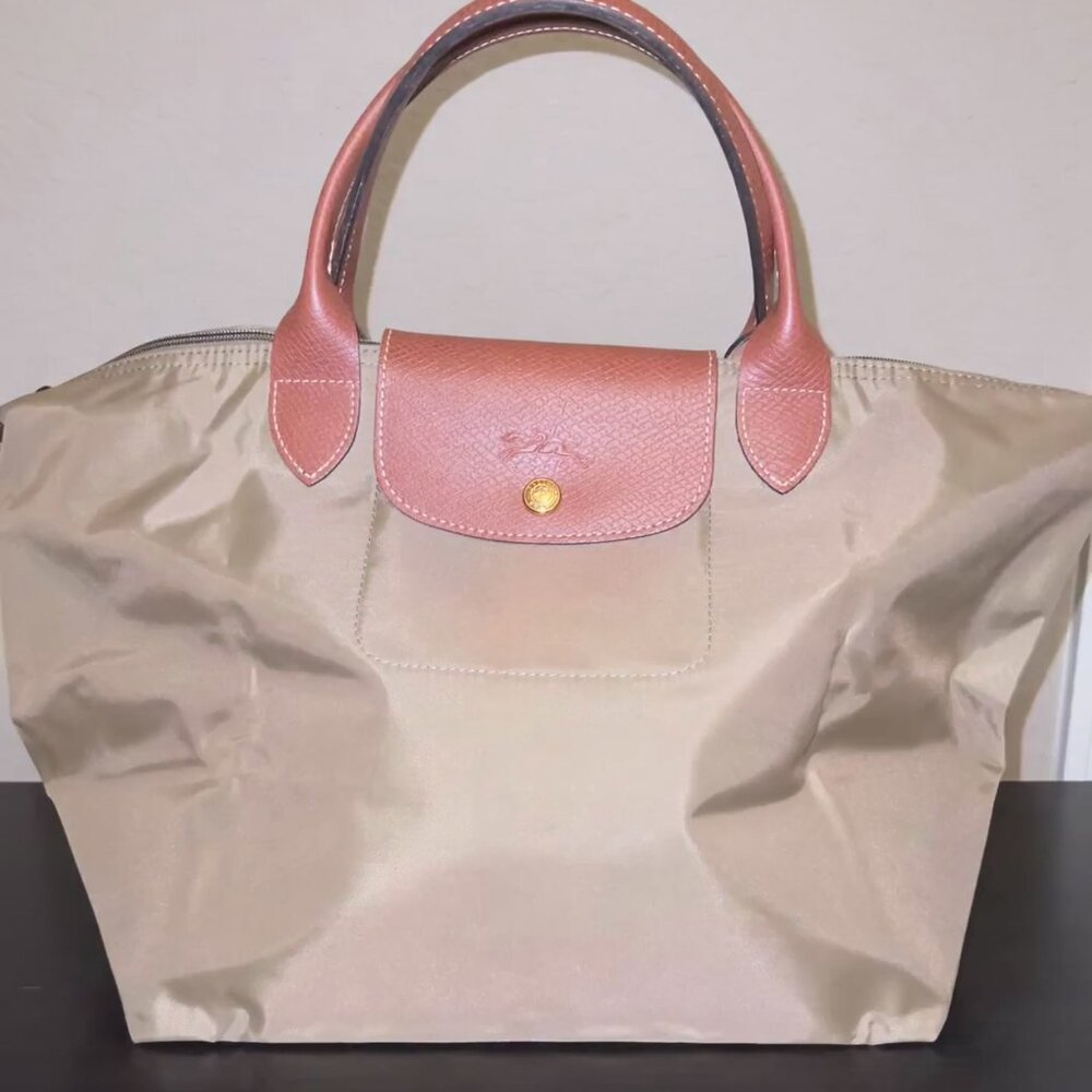 Authentic LONGCHAMP Le Pliage M Short Handle Khaki